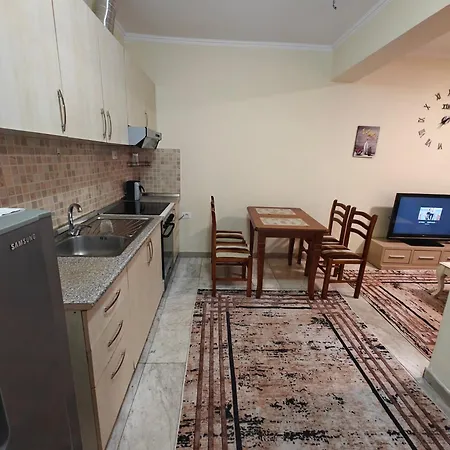 Apartment Green Tirana